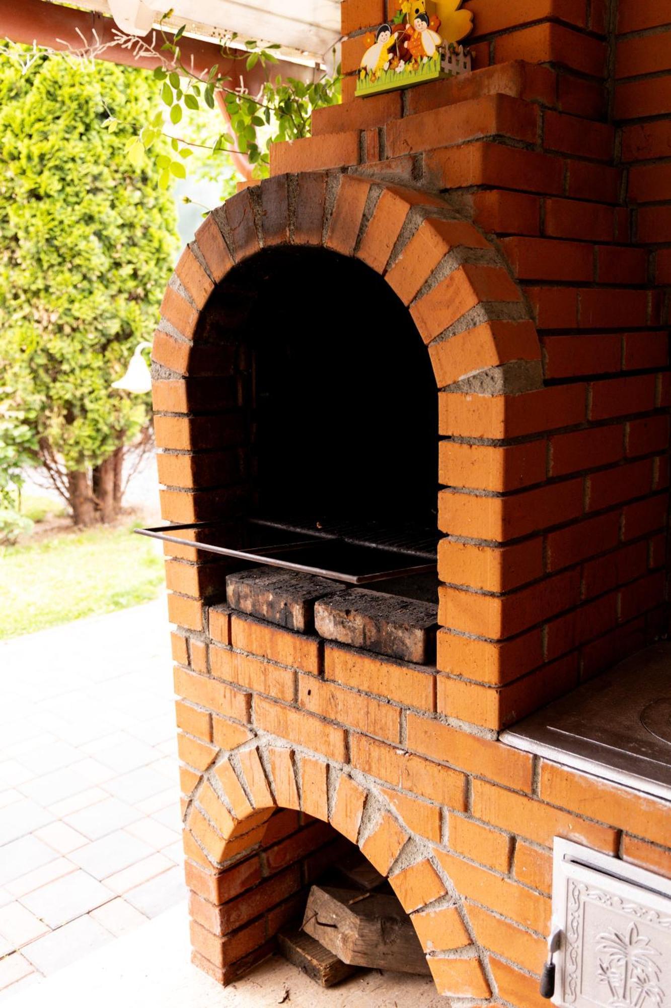 Green Garden Avrig Ngoại thất bức ảnh