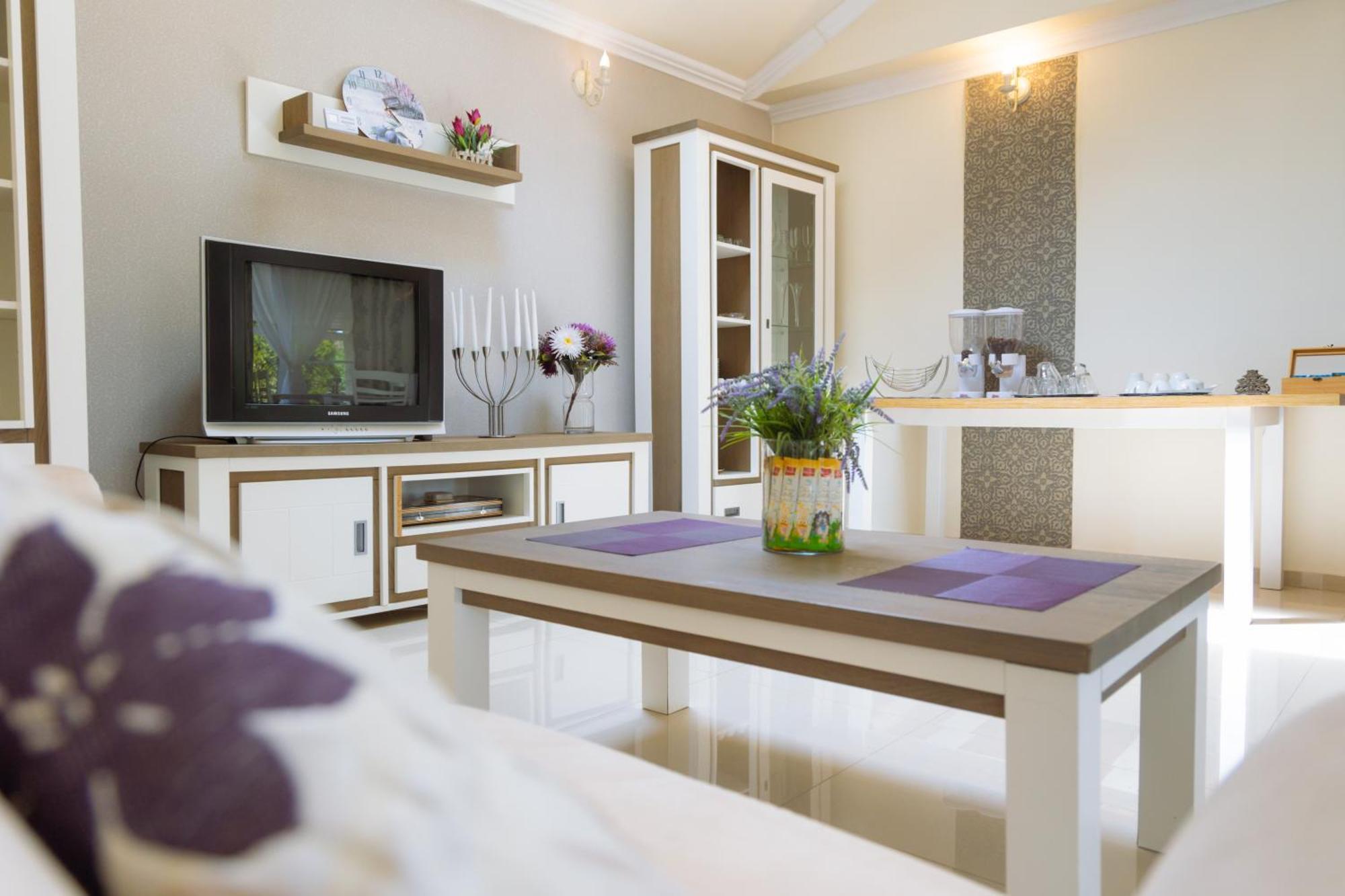 Green Garden Avrig Ngoại thất bức ảnh
